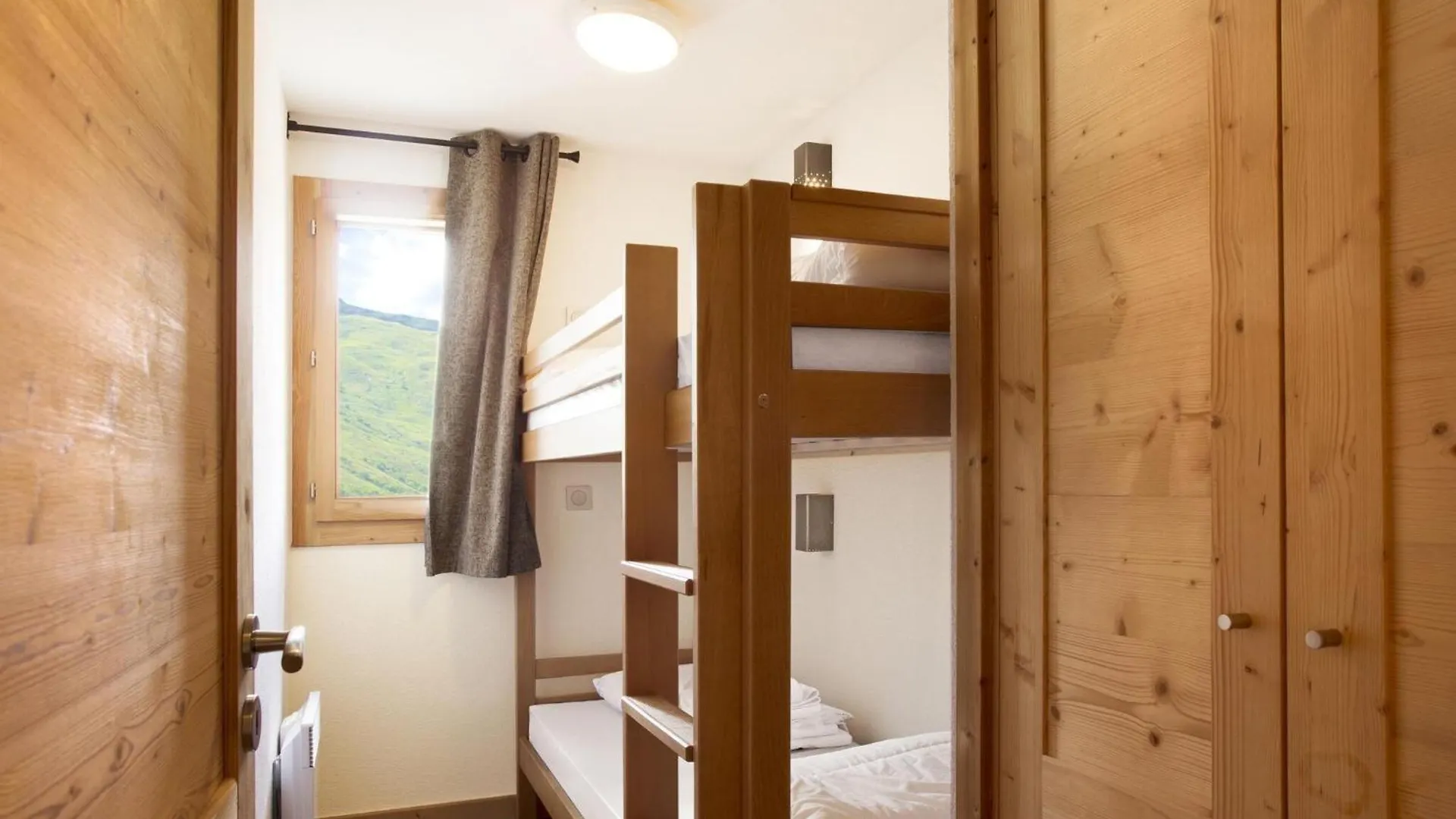 5 Pieces 10 Pers Apartment Saint-Martin-de-Belleville 0*,  France